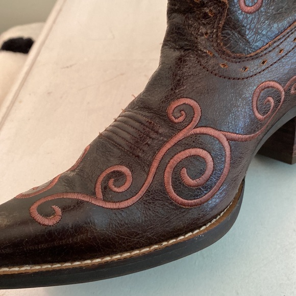 Ariat Western embroidered brown boots - Picture 7 of 16